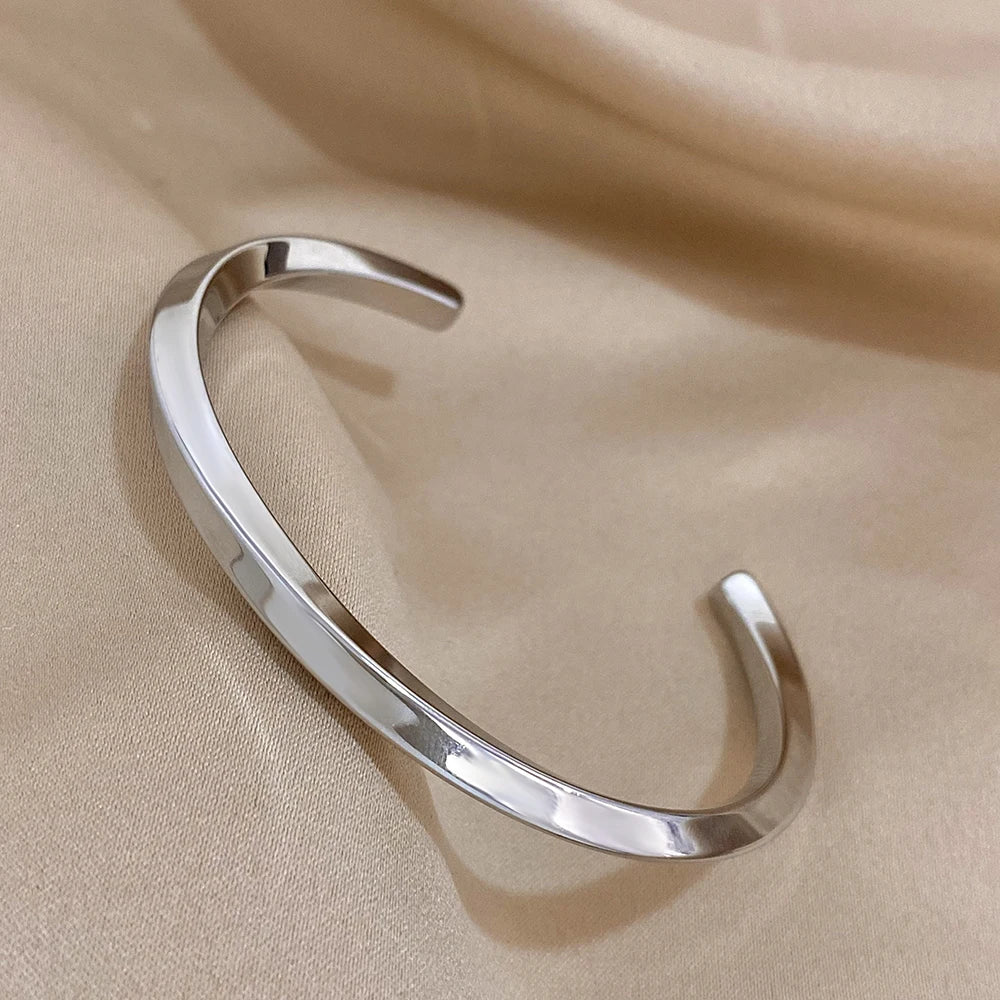 Aureus Cuff