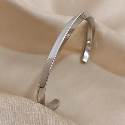 Aureus Cuff